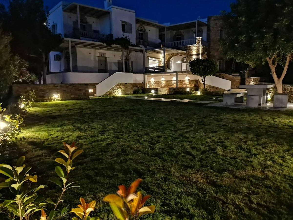 Elia Apartments Agios Romanos Buitenkant foto