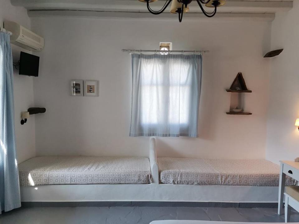 Elia Apartments Agios Romanos Buitenkant foto