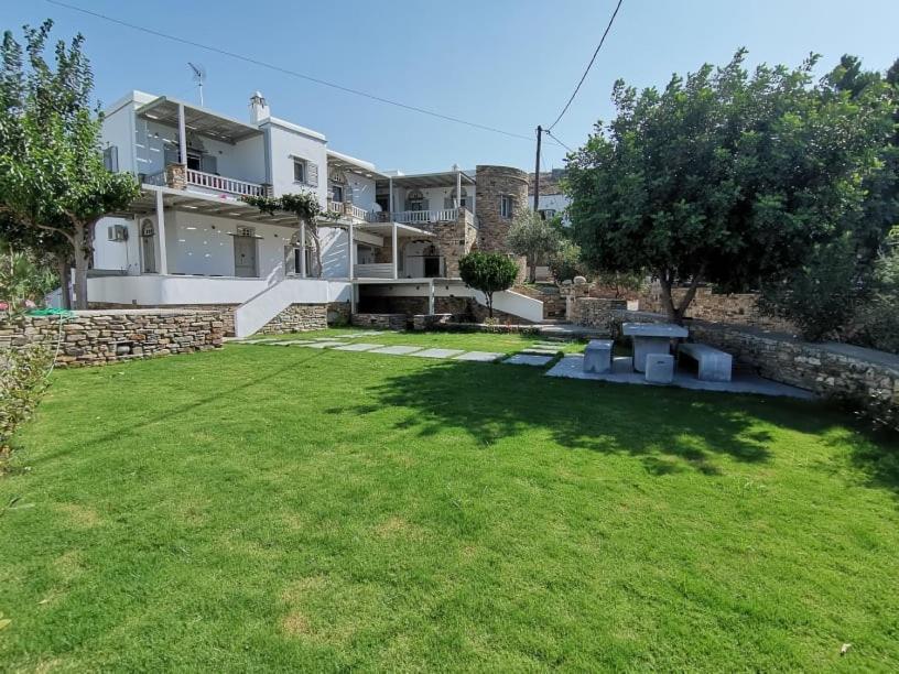 Elia Apartments Agios Romanos Buitenkant foto